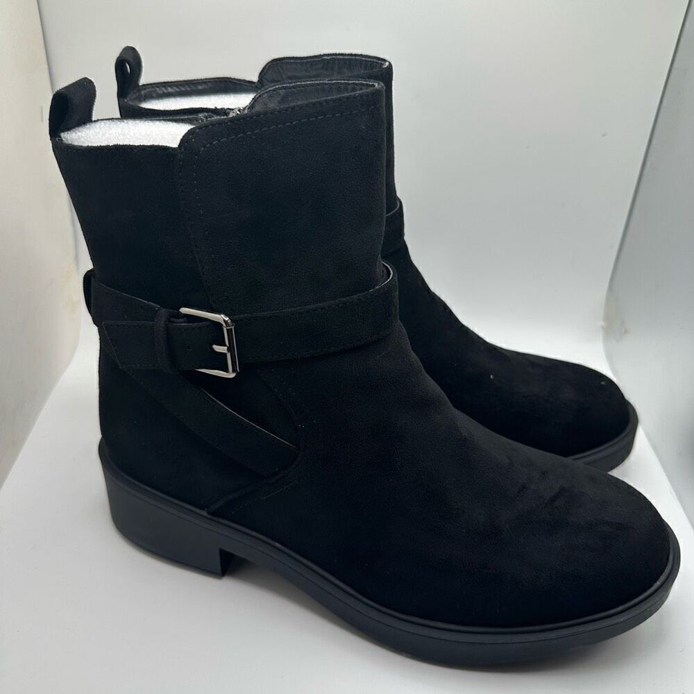 CUSHIONAIRE Women's Houston strap boot +Memory Foam 9 BLACK NEW